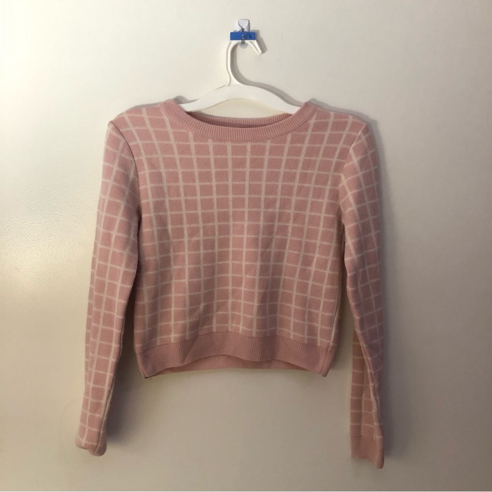 pink & white grid sweater